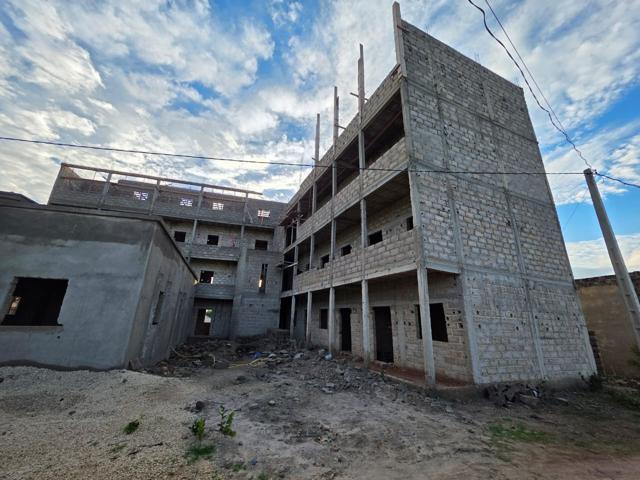 Construction d'un complexe à Goudomp